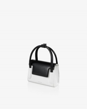 Women's Find Kapoor Marty Bag 18 Crinkled Tote Crossbody Bags White Black | ASX8552KN