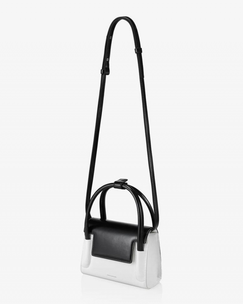 Women's Find Kapoor Marty Bag 18 Crinkled Tote Crossbody Bags White Black | ASX8552KN